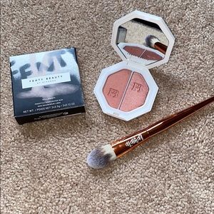 Fenty beauty freestyle highlighter duo